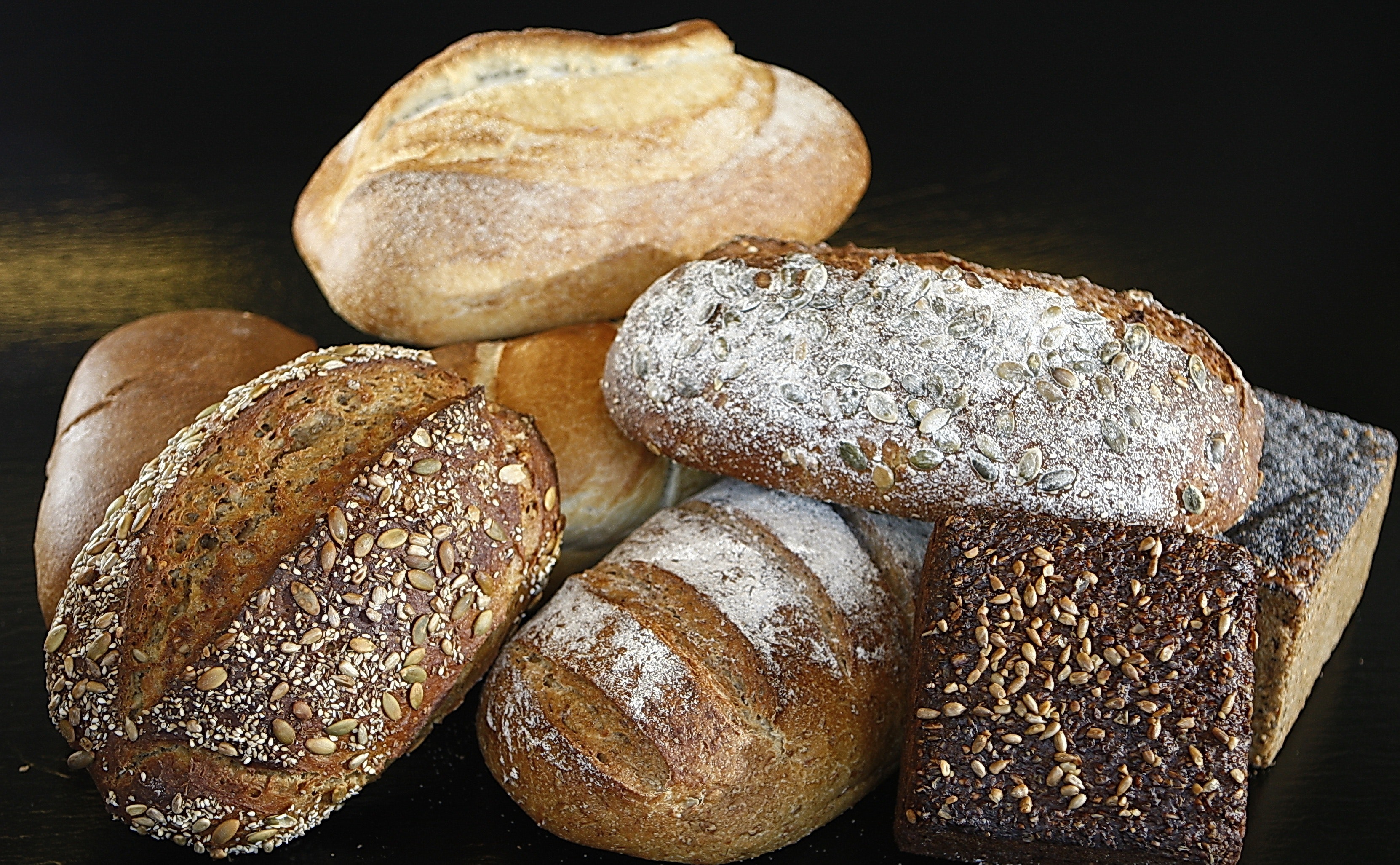 different kinds of bread